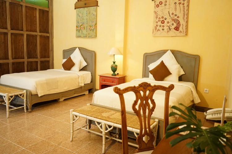 Kayu Arum Resort