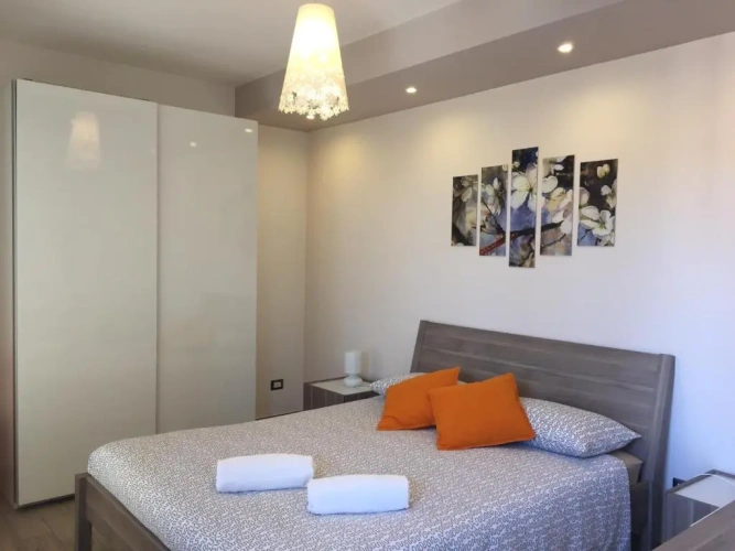 2 Bedrooms Apartment with sea view
