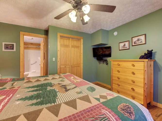 Cub's Corner by Jackson Mountain Rentals