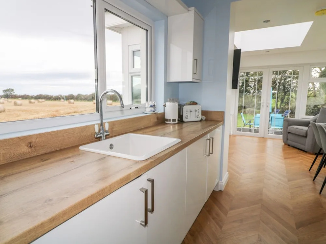 Searoad Cottage