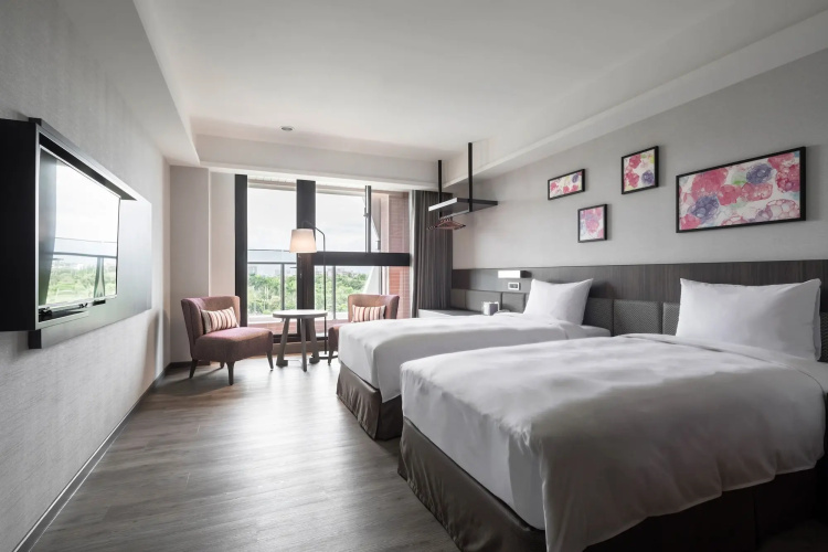 Lakeshore Hotel Yilan