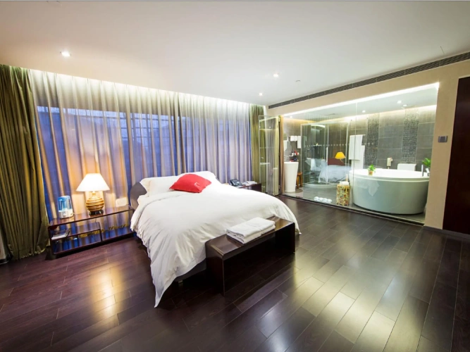 Superior Suite