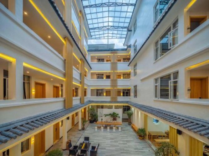Yunduo Hotel (Lijiang Ancient City)