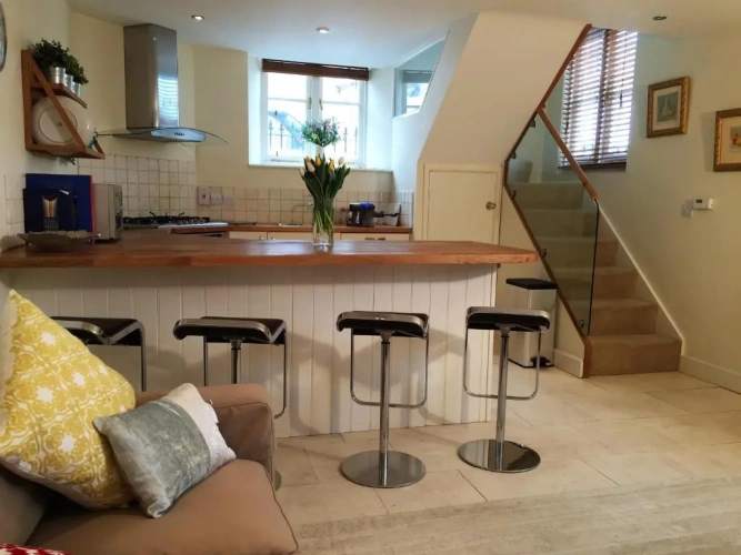 2 Bedrooms Cottage