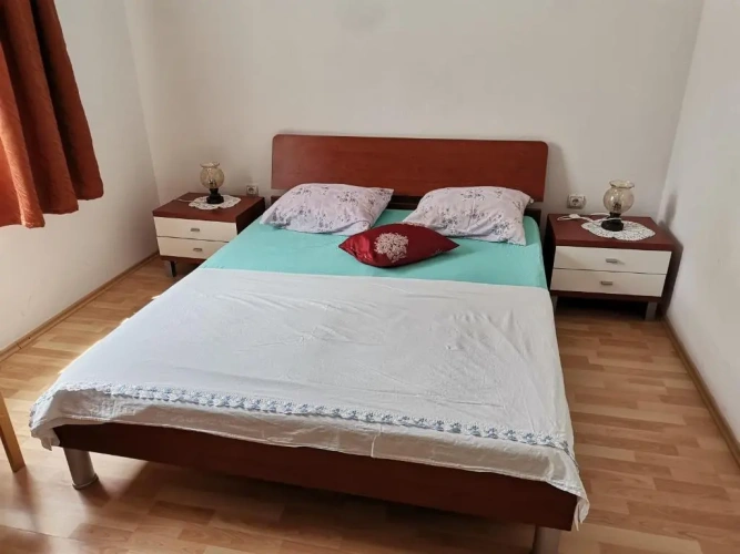 2 Bedrooms Apartment with balcony and with sea view