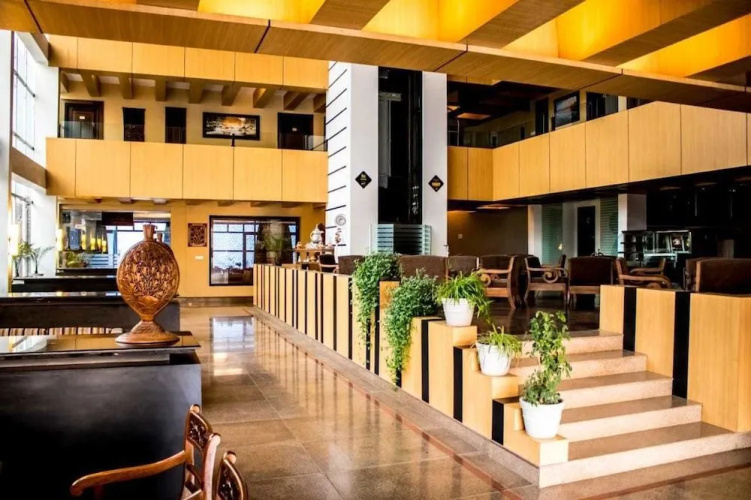 Hotel Grand Mahal