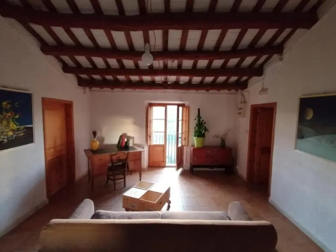 6 Bedrooms Cottage