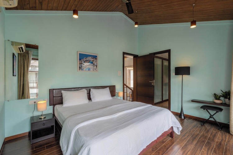 3 Bedrooms Villa with pool view