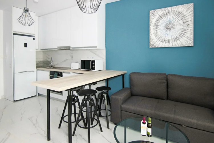 Limnaria 123: Seaside Romantic Flat