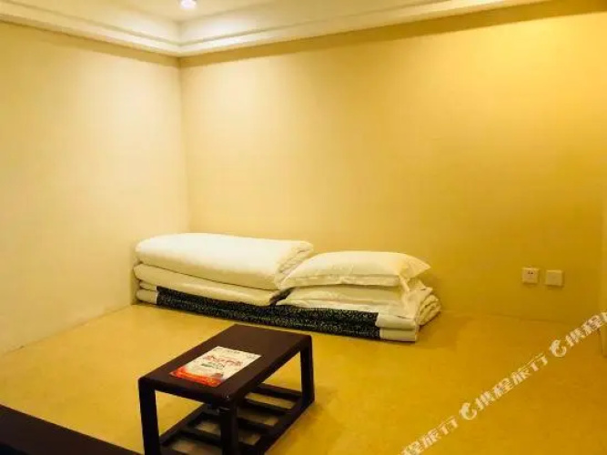 Zilanmen Longting Hotel
