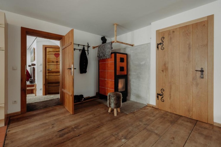 2 Bedrooms Suite