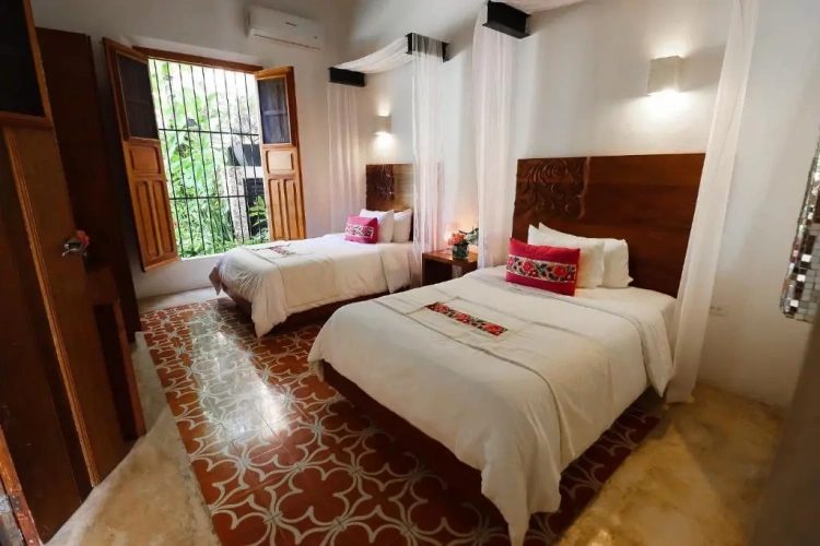 Deluxe Quadruple room