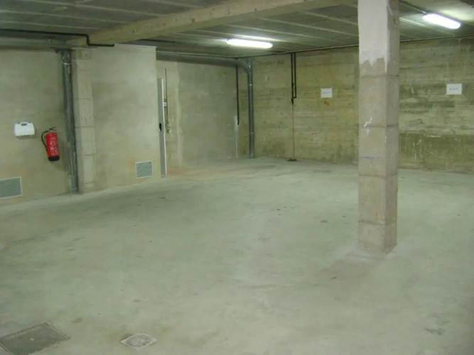 3 Bedrooms Apartment