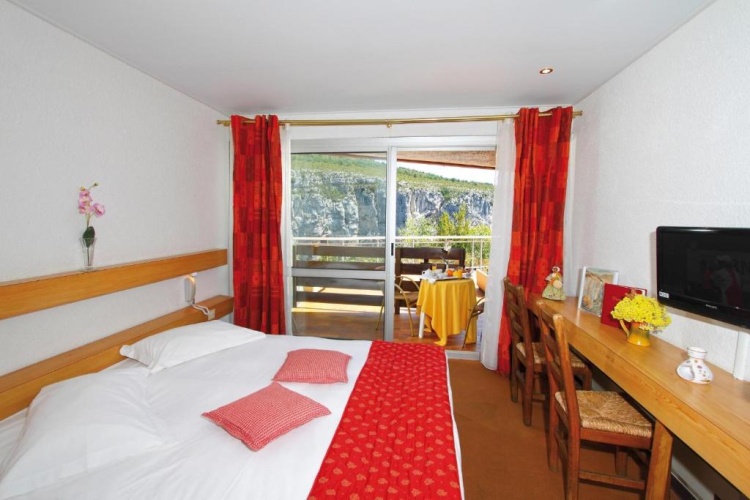 Standard Double room with view