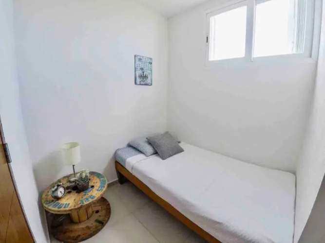 OCEAN beachfront 4 BDR -Amazing Oceanview