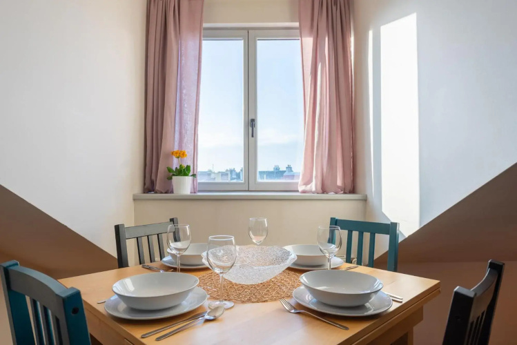 Nest Apartment