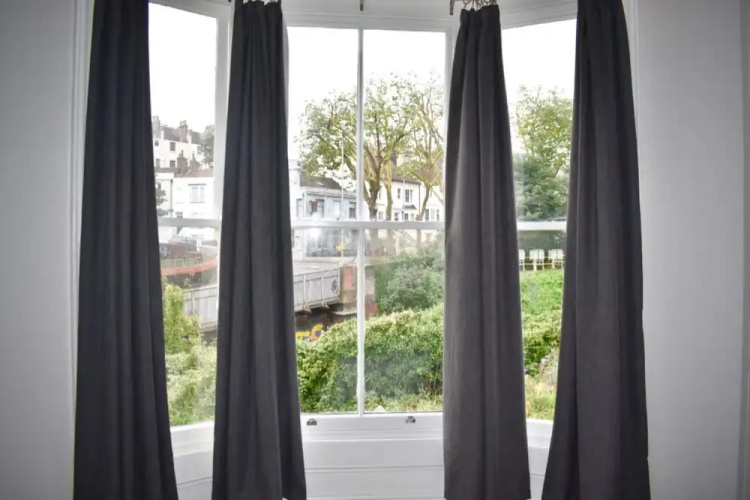 2 Bedroom Apartment in Seven Dials