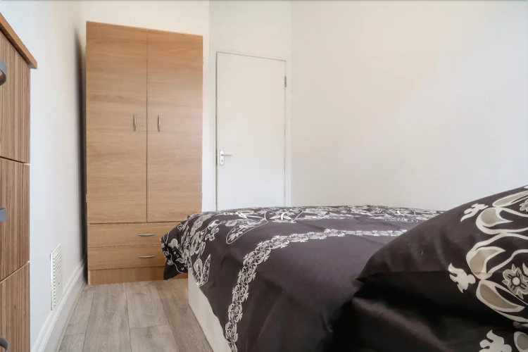 Sidney Street - Deluxe Double Room