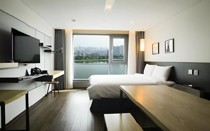 Hotel Riverside