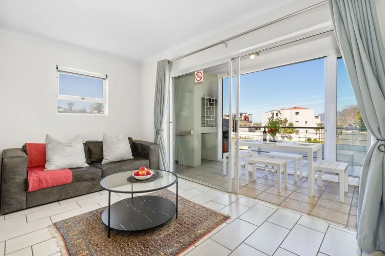 1 Bedroom Apartment with balcony