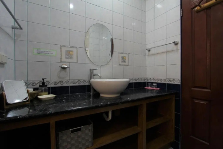 Thalatta Resort