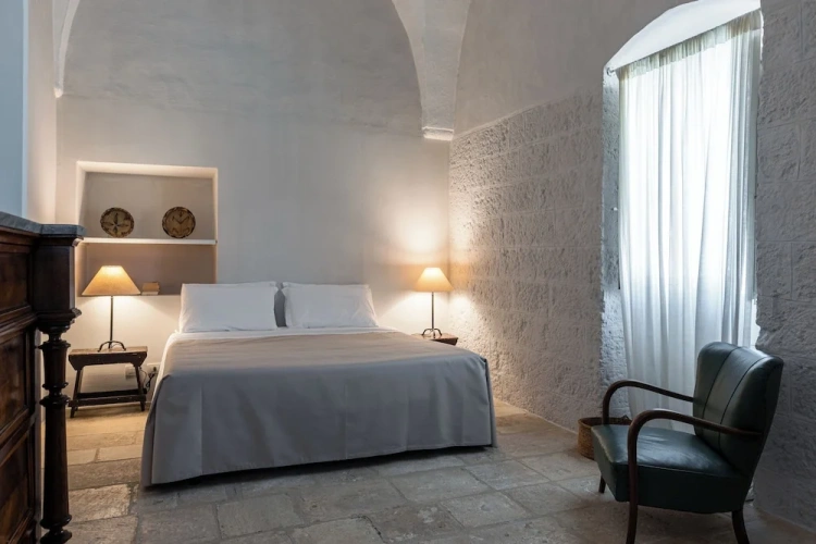 1 Bedroom Deluxe Suite