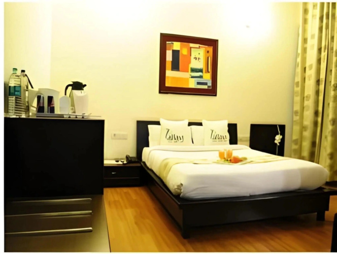 Hotel Pallavi West