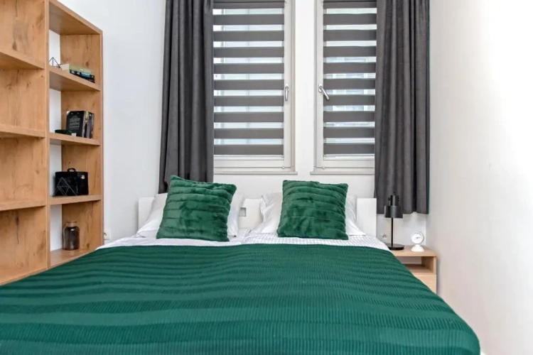 2 Bedrooms Apartment