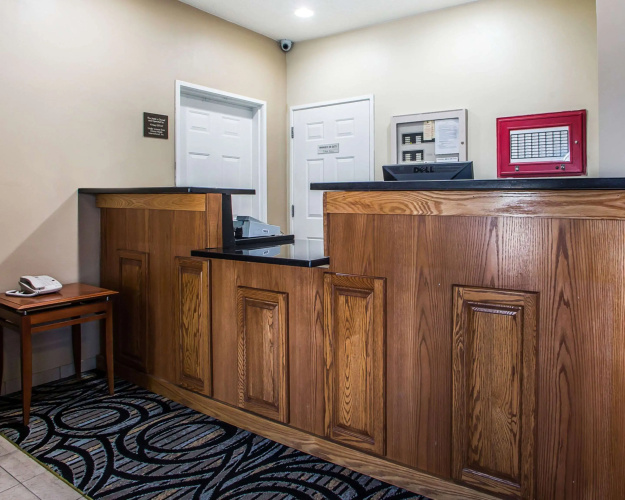 Quality Inn Dayton North - Vandalia