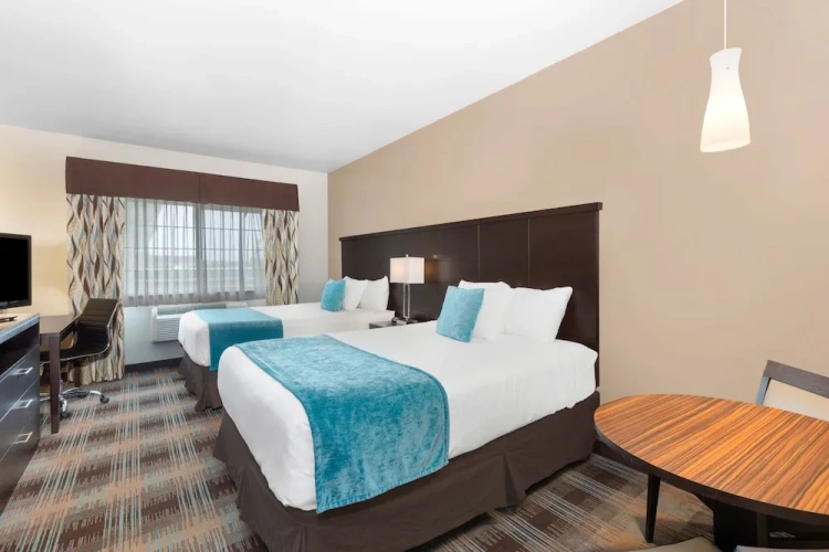 Deluxe Quadruple room