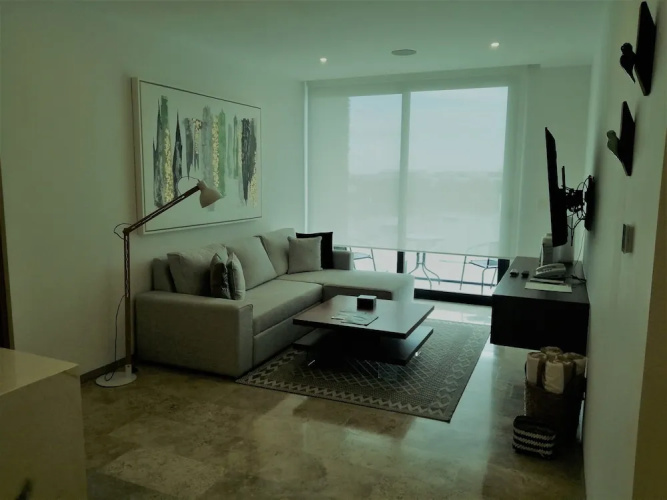 The Shore At 46th Hotel
