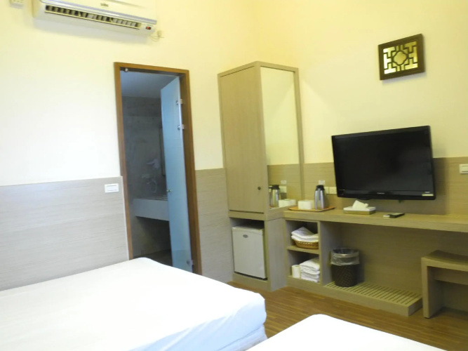 Kenting Youth Activity Center