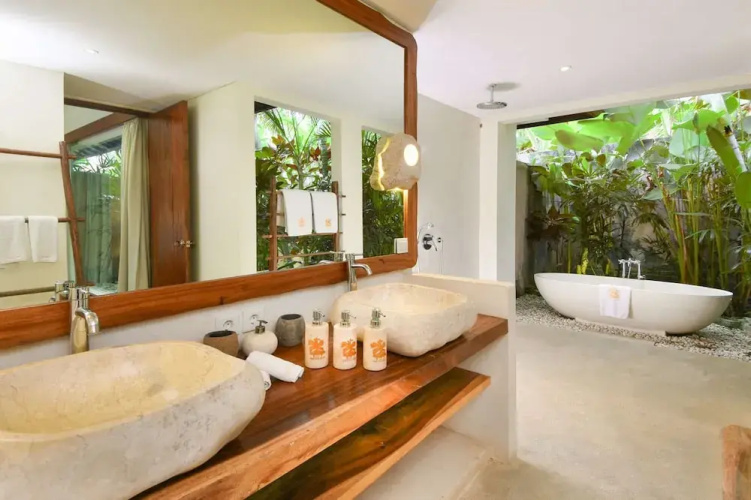 Bali Villa Near the Beach, 2064