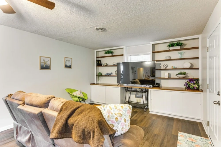 3 Bedrooms Cottage
