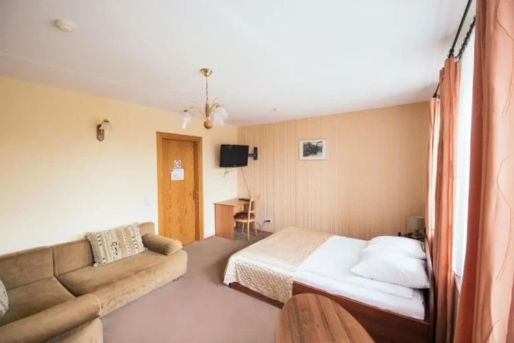 Superior Triple room
