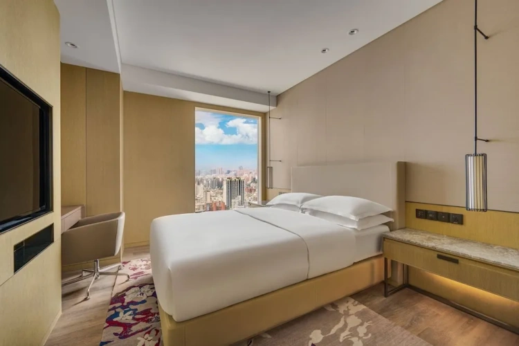 Double Suite