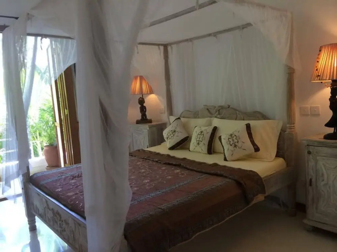 Beach Luxury Apartment On The Beach