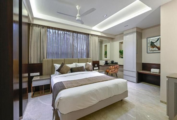 Hotel Grand Girdhar Premier