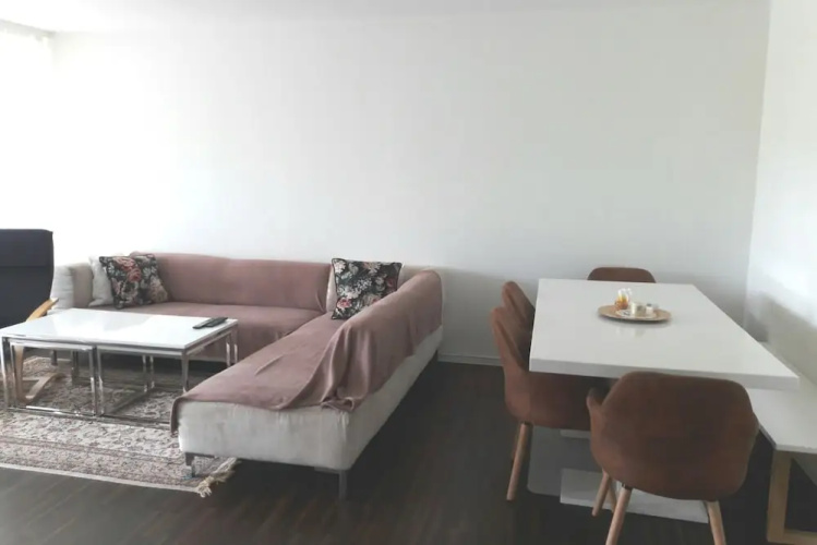 Private Apartment Kardinal-Galen-Hof
