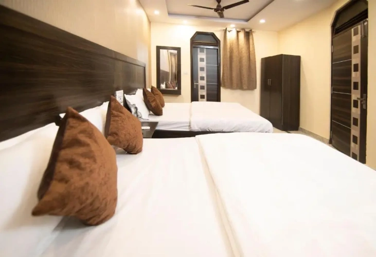 Deluxe Family room