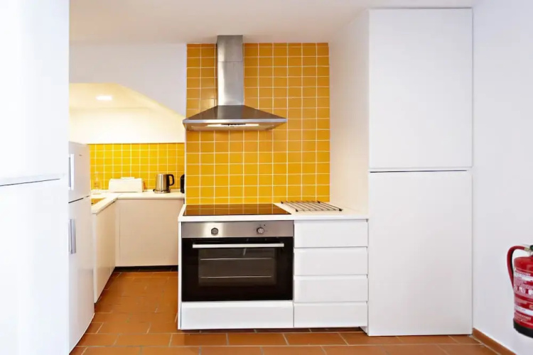 Yellow Stripe in Tavira