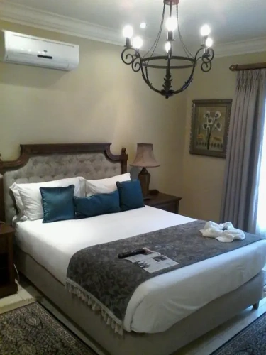 Luxury Suite