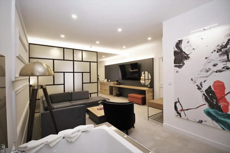 Suite