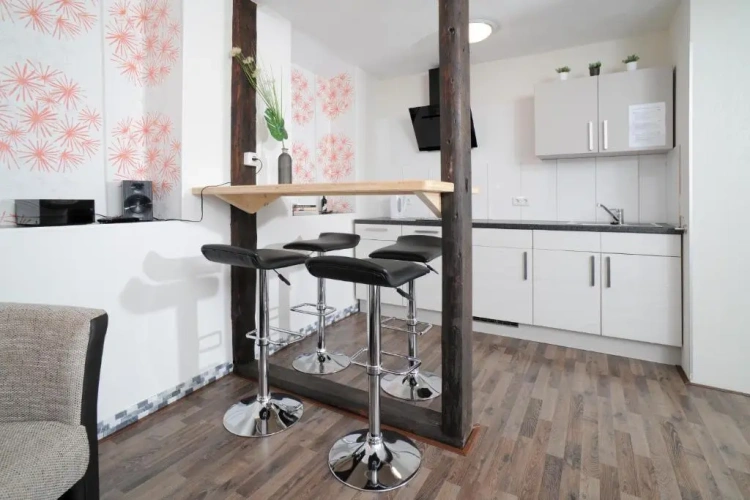 Economy Studio