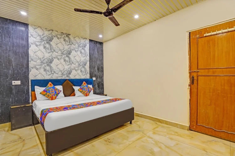 Premium room
