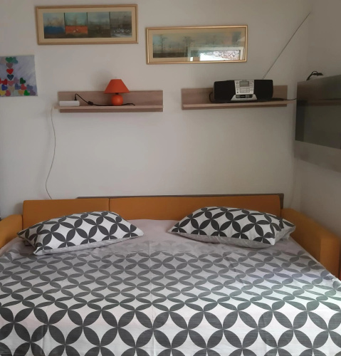 Mel Apartments
