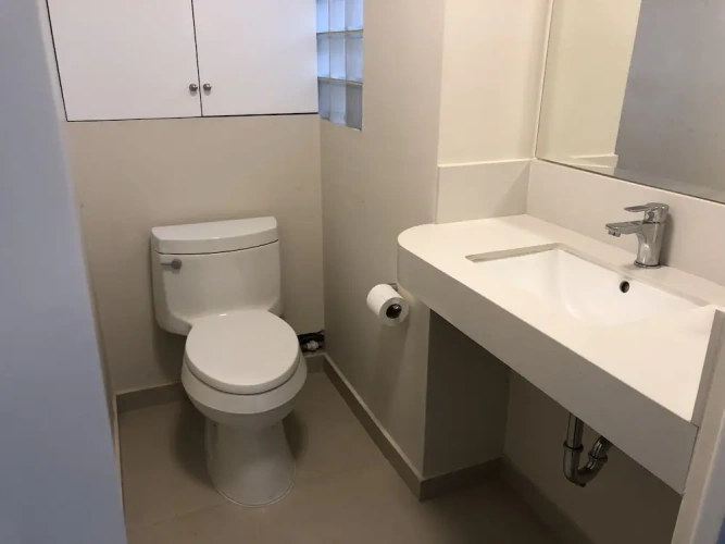 2 Bedrooms Apartment