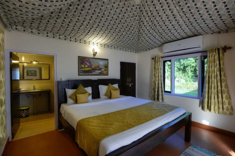 Double Cottage
