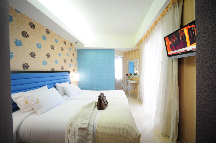 Steris Elegant Beach Hotel