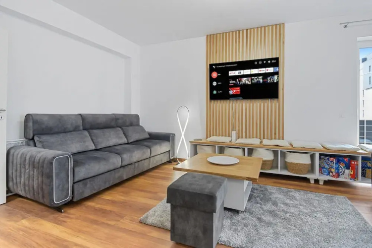 Karina 2BDR Apartment